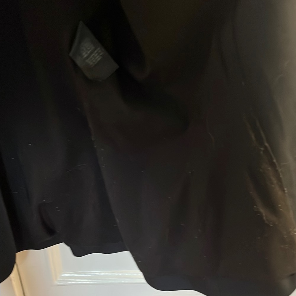 Aritzia Babaton Black Blazer 3/4 sleeves - Picture 7 of 9